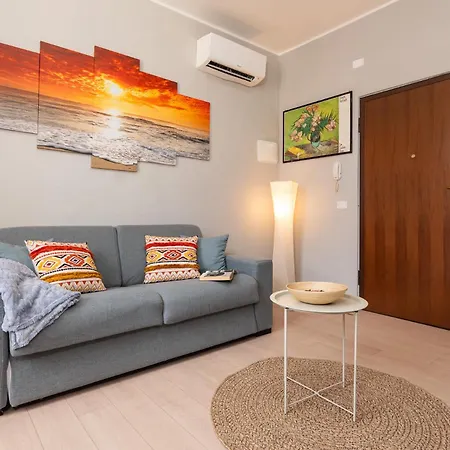 Cozy Retreat With Laundry & Smart Tv Apartmán Milán